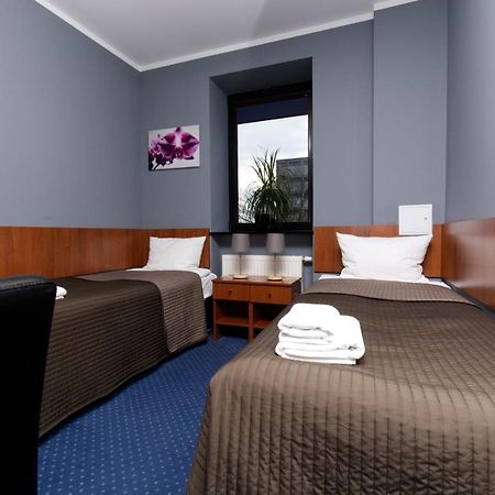 Hotel Level Rypin Exteriér fotografie