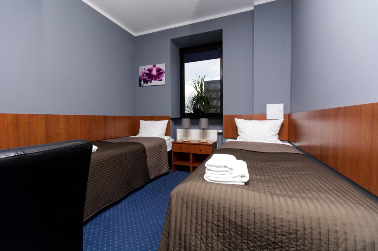 Hotel Level Rypin Exteriér fotografie